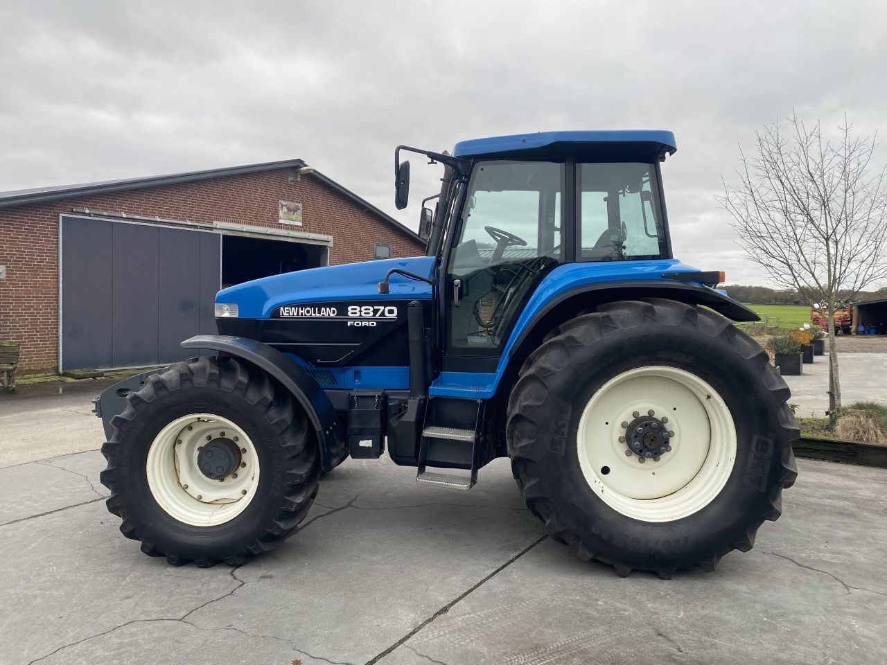 Mooie originele New holland ford 8870
