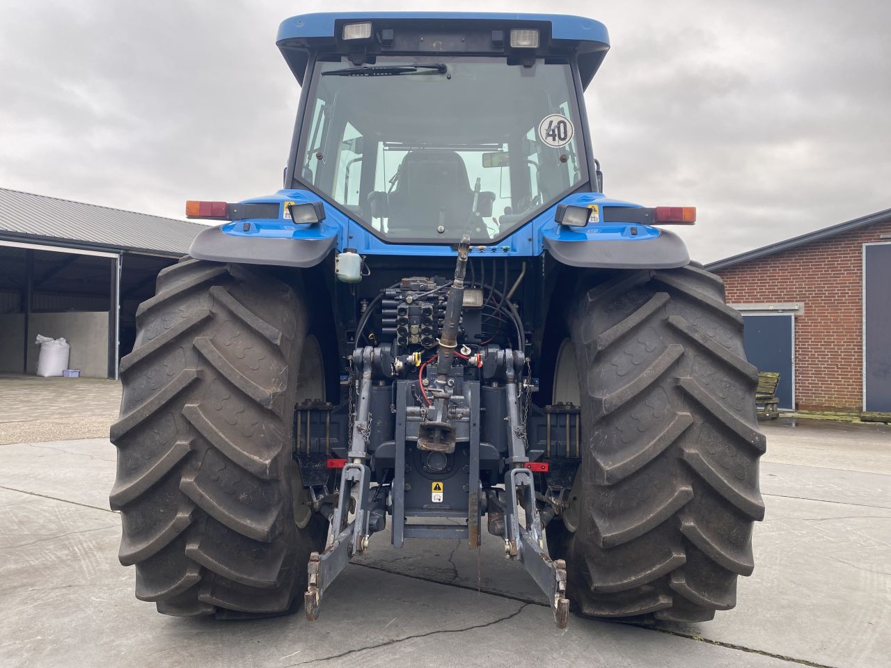 Mooie originele New holland ford 8870