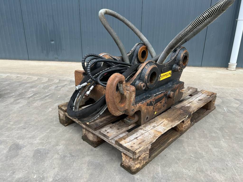 OilQuick OQ70/55 - 320F