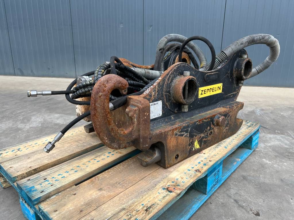 OilQuick OQ70/55 - 323F