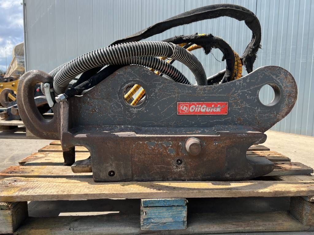 OilQuick OQ70/55 - EC210 / EC220