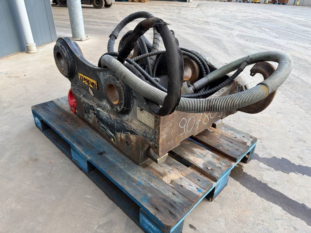 OilQuick OQ80 - 336F