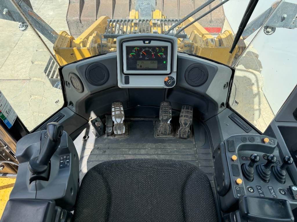 CAT 966M - German Machine / 3rd Function