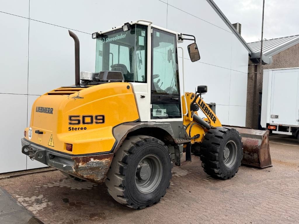 Liebherr L509 Stereo - German Machine / Automatic Greasing