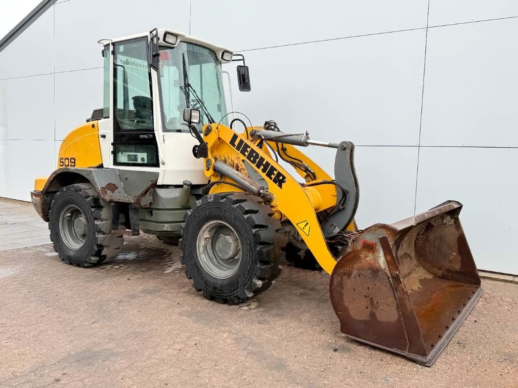 Liebherr L509 Stereo - German Machine / Automatic Greasing