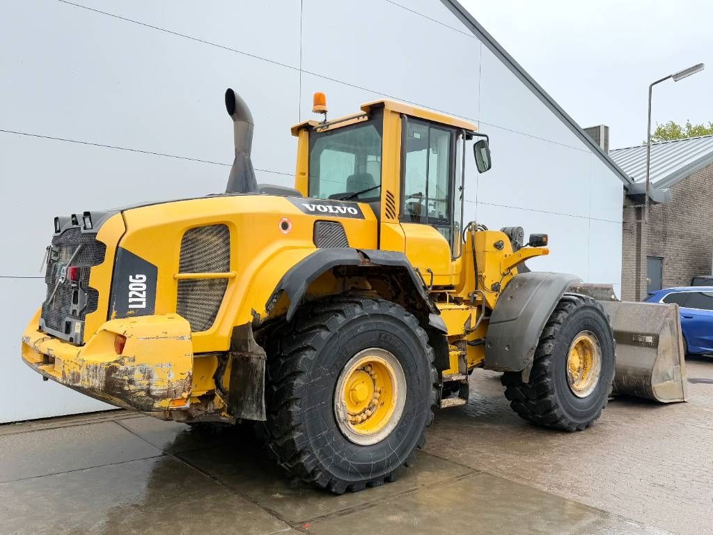 Volvo L120G - 3rd Function / Quick Coupler / Auto Lube