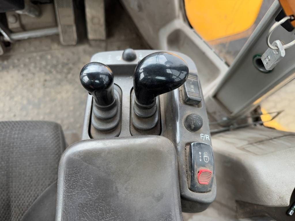 Volvo L220H - CDC Steering / Dutch Machine