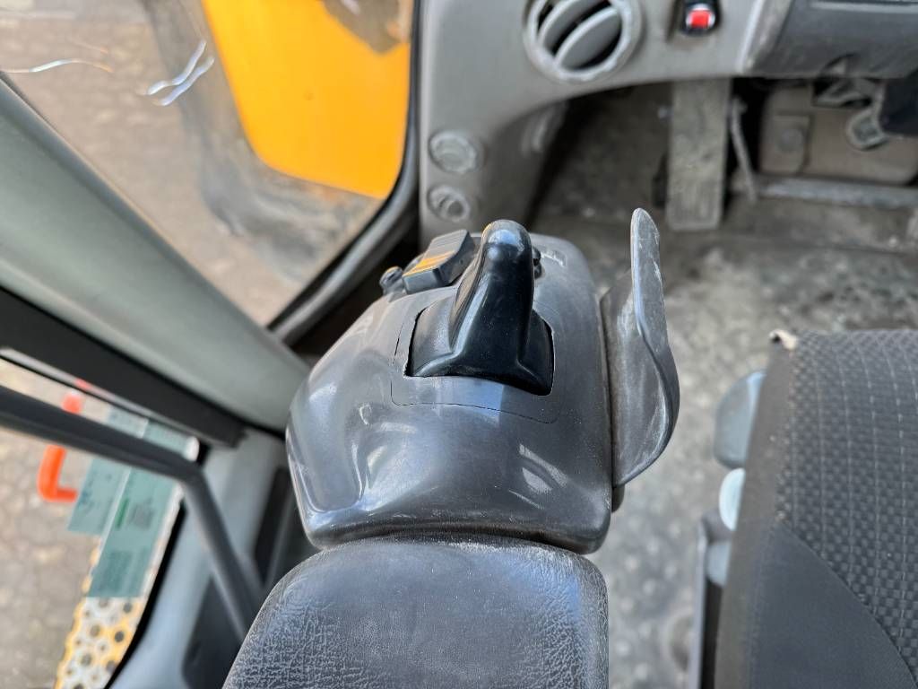 Volvo L220H - Dutch Machine / CDC Steering