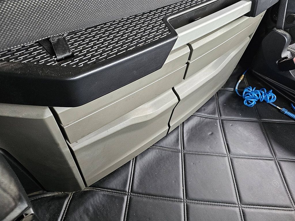 M.A.N. 26.470 TGX tg3 gm 6x2/2 bl