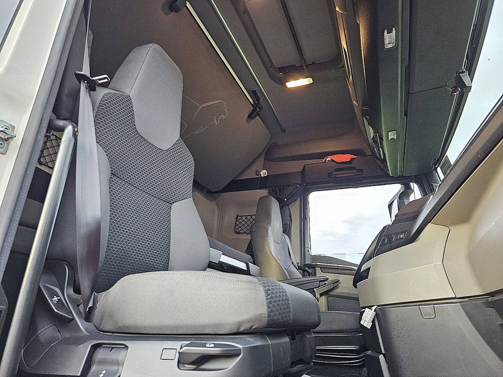 M.A.N. 26.470 TGX tg3 gm 6x2/2 bl