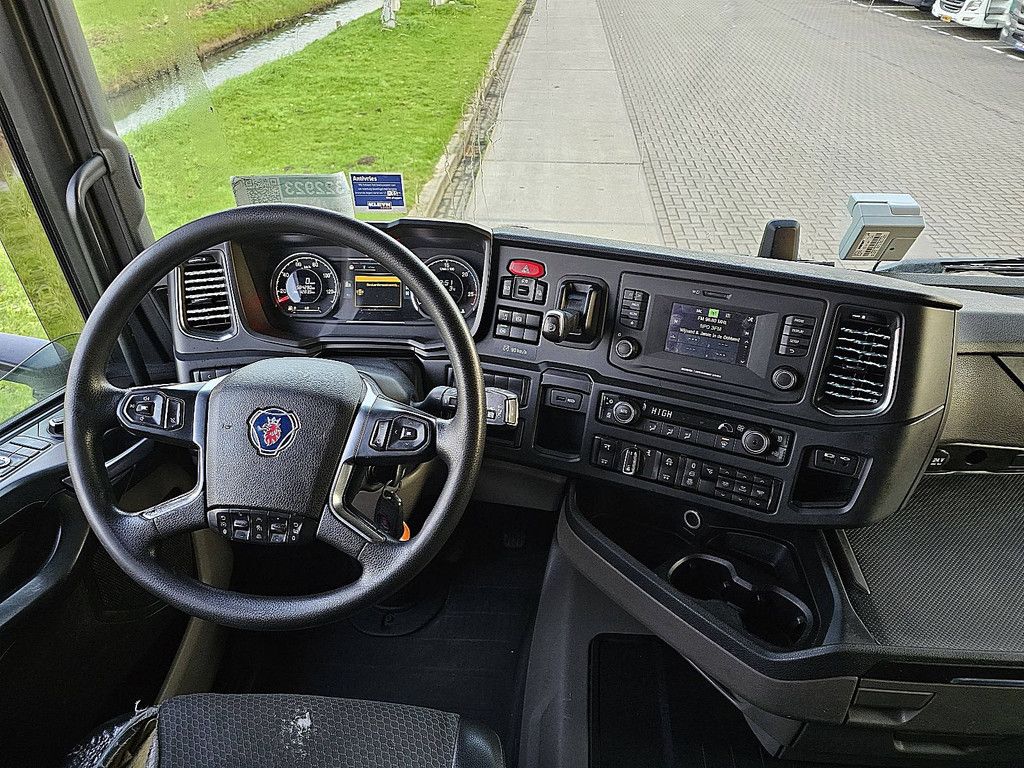 SCANIA R410 cng
