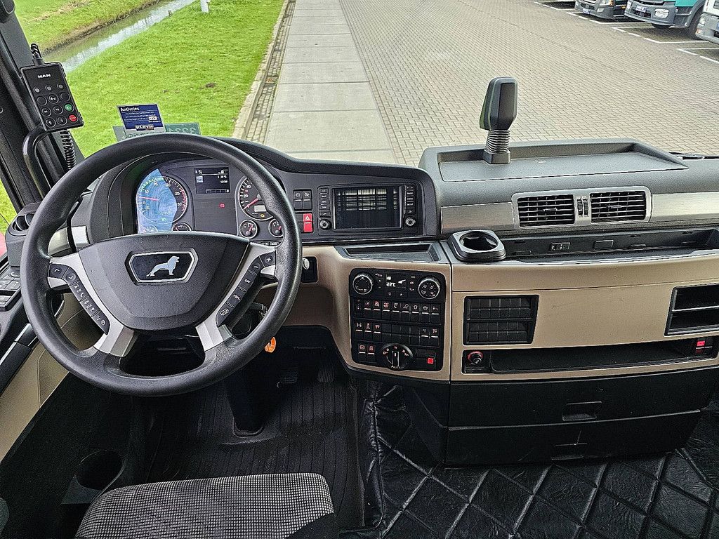 M.A.N. 26.500 TGX 6x2