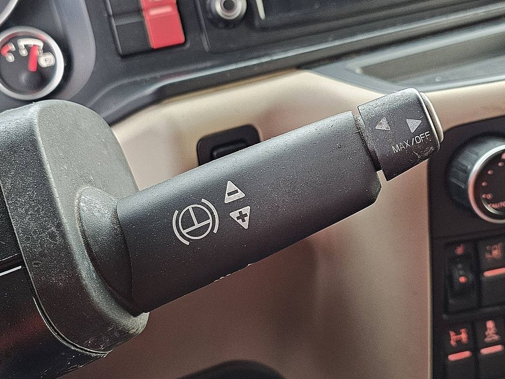 M.A.N. 26.500 TGX 6x2