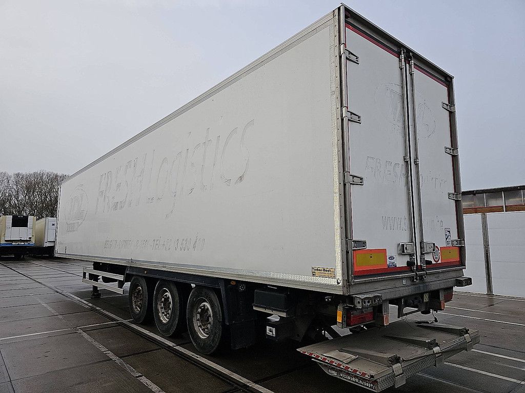 TURBOS HOET carrier vector1950mt