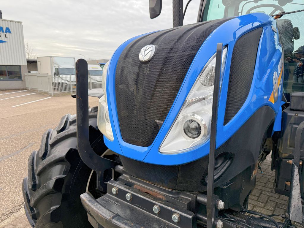 New Holland T6.180 DYN Stage V
