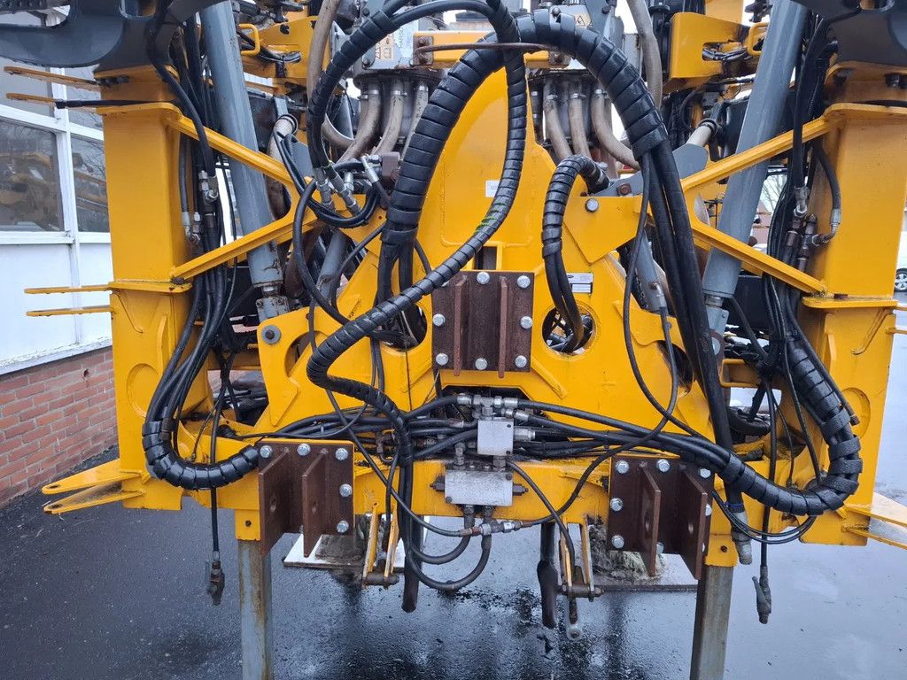 Bouwlandbemester HT8250