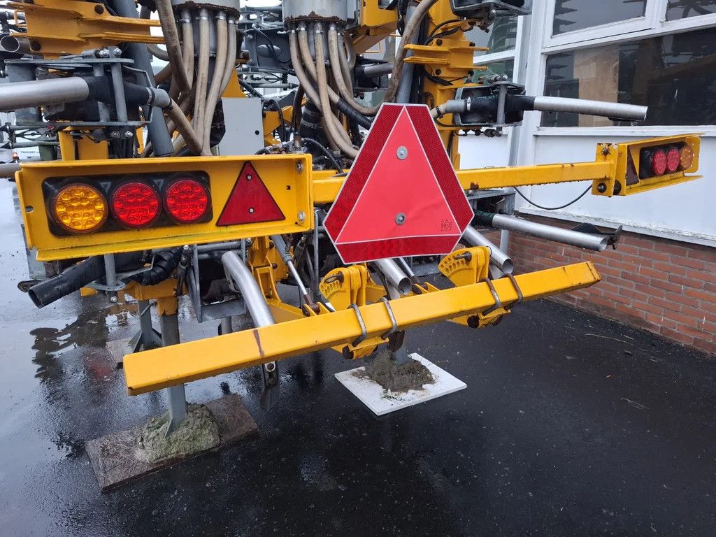 Bouwlandbemester HT8250