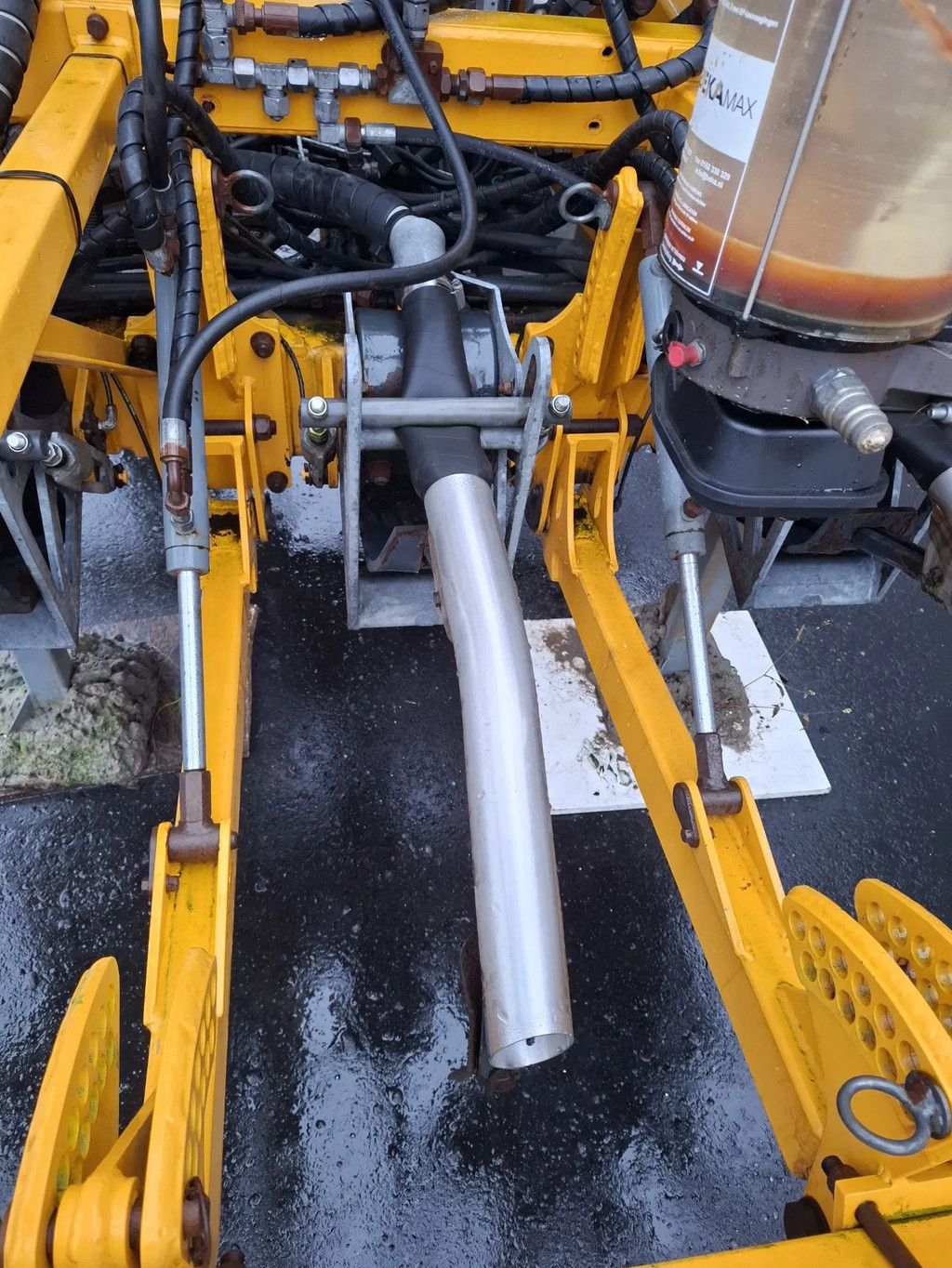 Bouwlandbemester HT8250