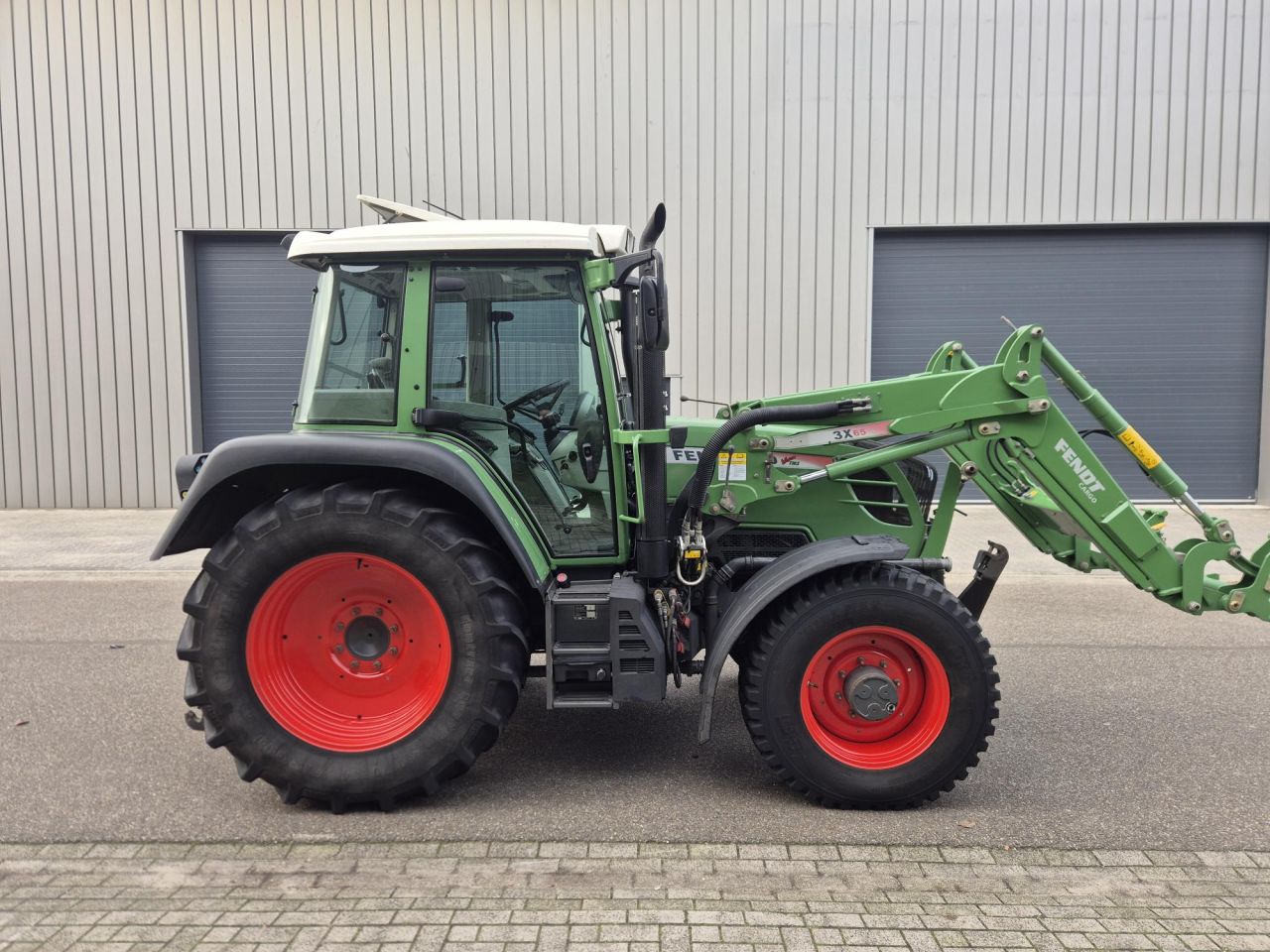 Prachtige fendt 309 vario tms met voorlader