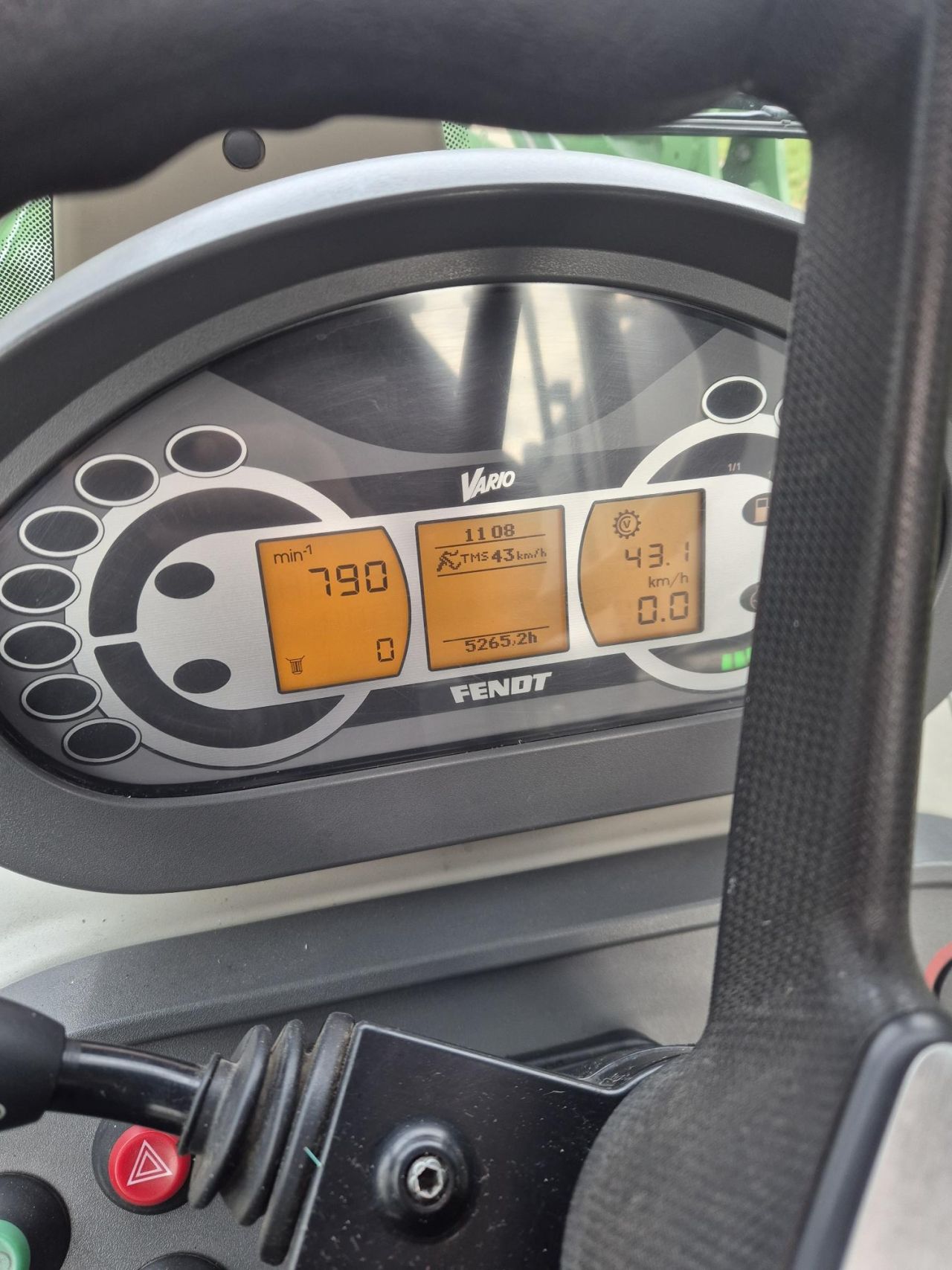 Prachtige fendt 309 vario tms met voorlader