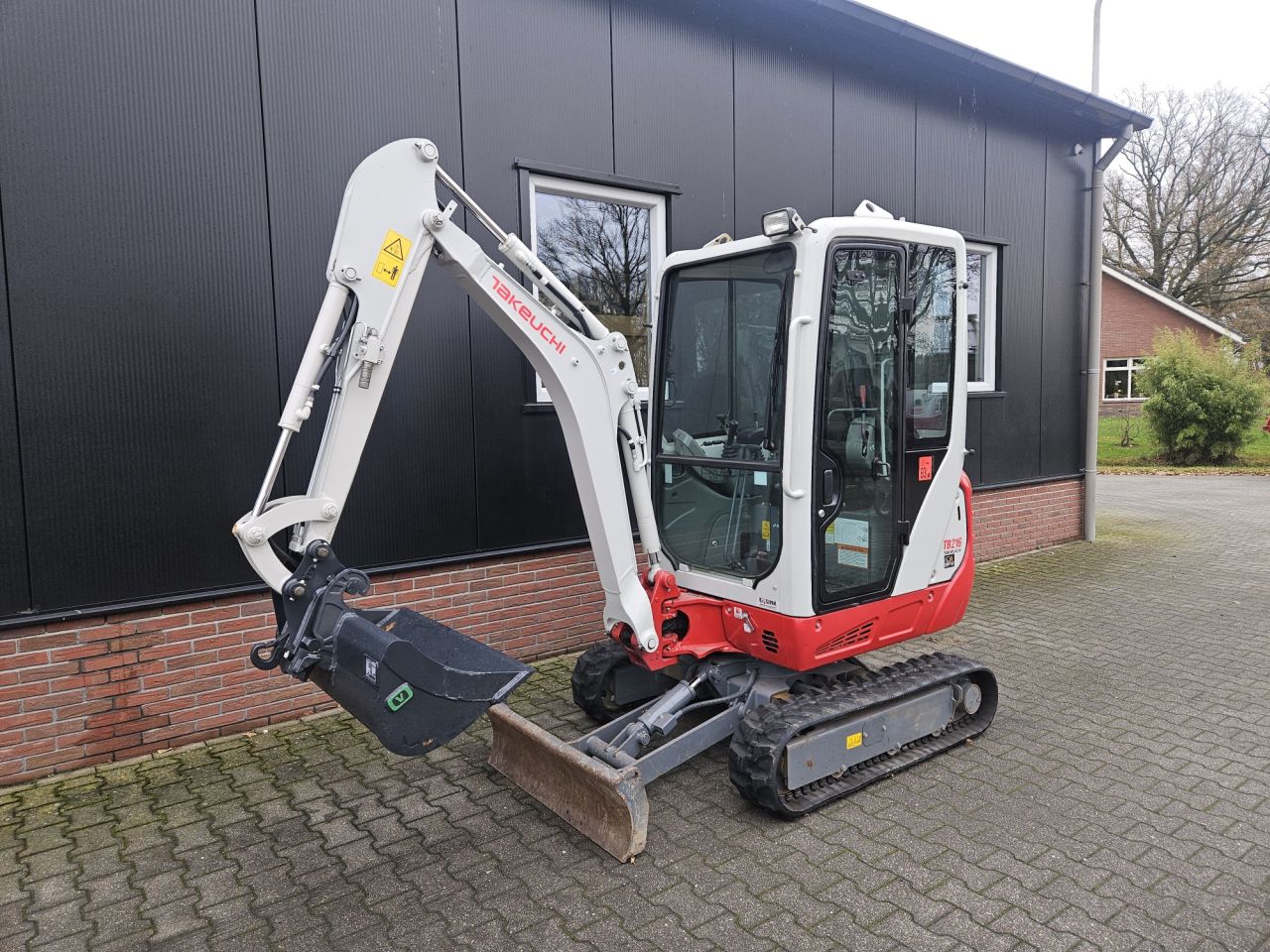 Takeuchi TB216