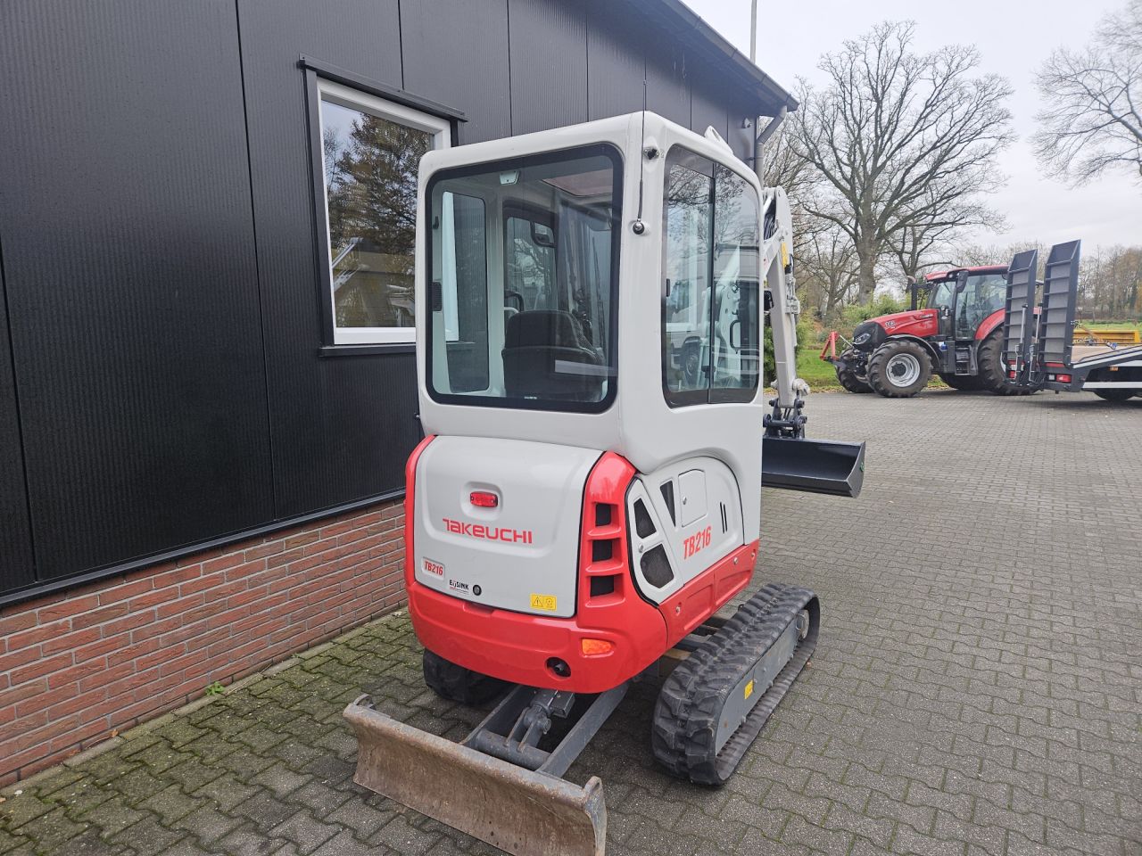 Takeuchi TB216