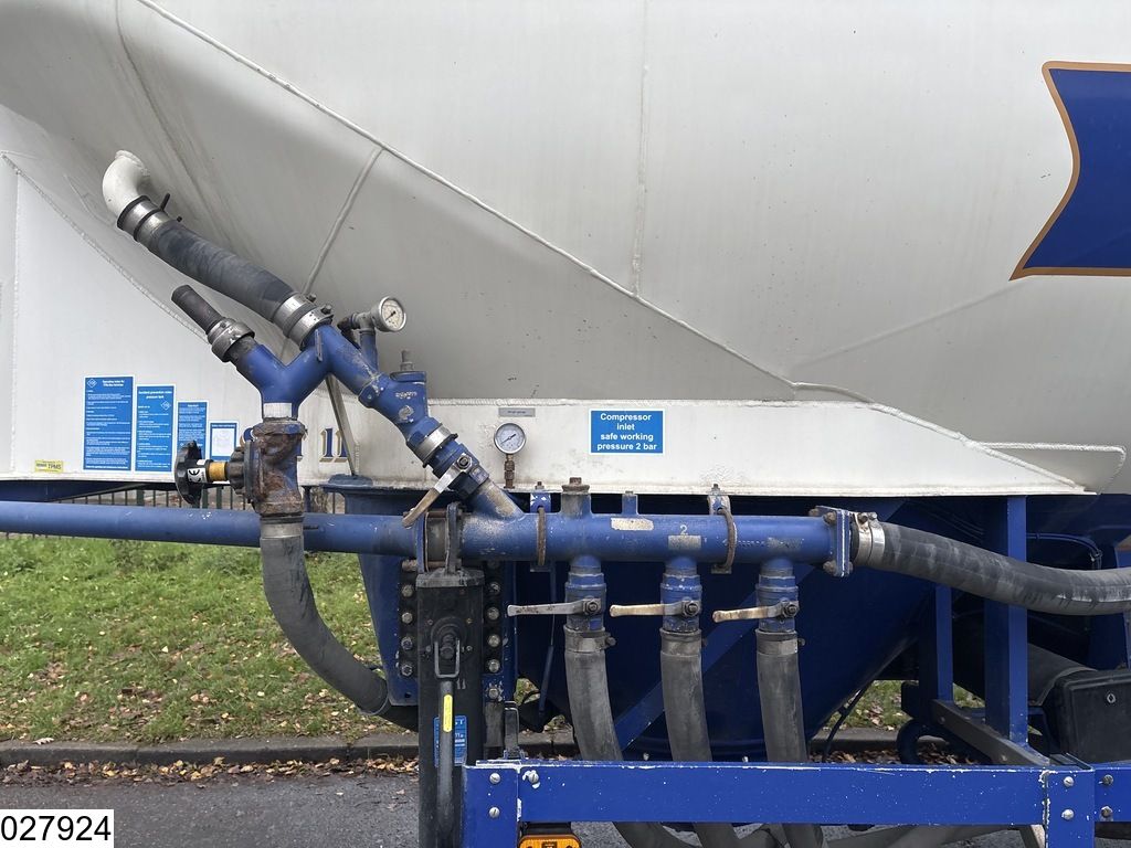 Feldbinder Silo 40.000 Liter