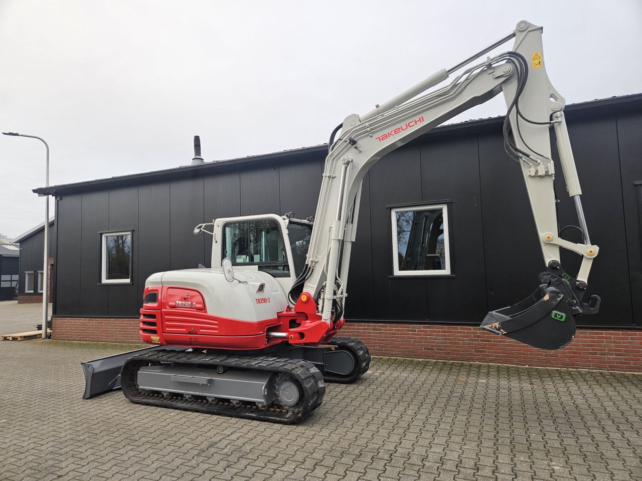 Takeuchi TB 290-2 Stage V - 1600 uur