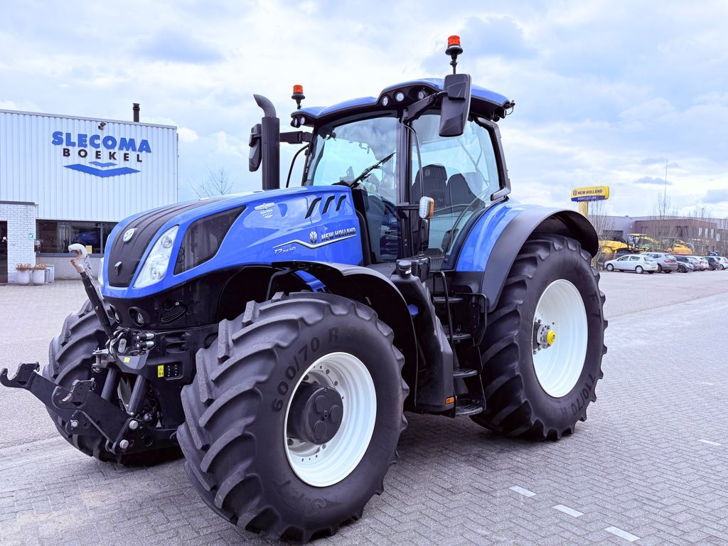 New Holland T7.315HD Auto Command + GPS