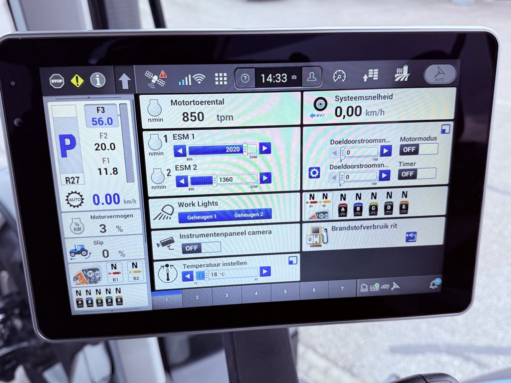 New Holland T7.315HD Auto Command + GPS