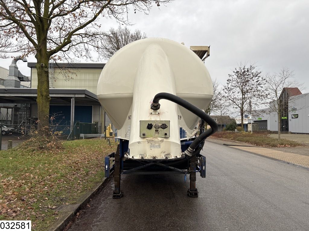 Feldbinder Silo 40.000 liter