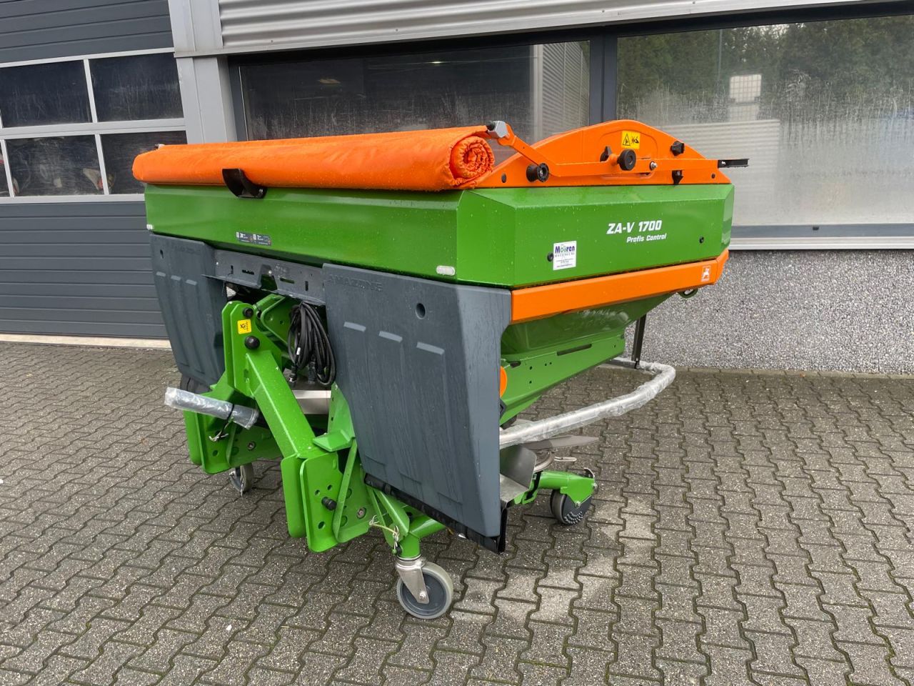 Amazone ZA-V1700 Profis Control kunstmestrooier met kantstrooier