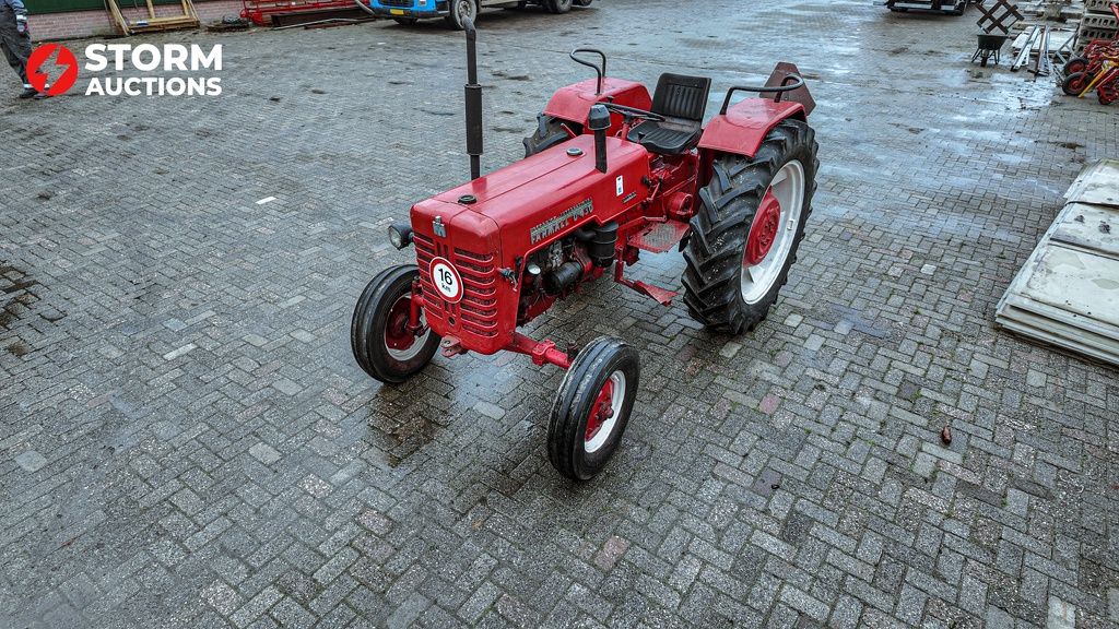 Mc Cormick FARMALL D—430