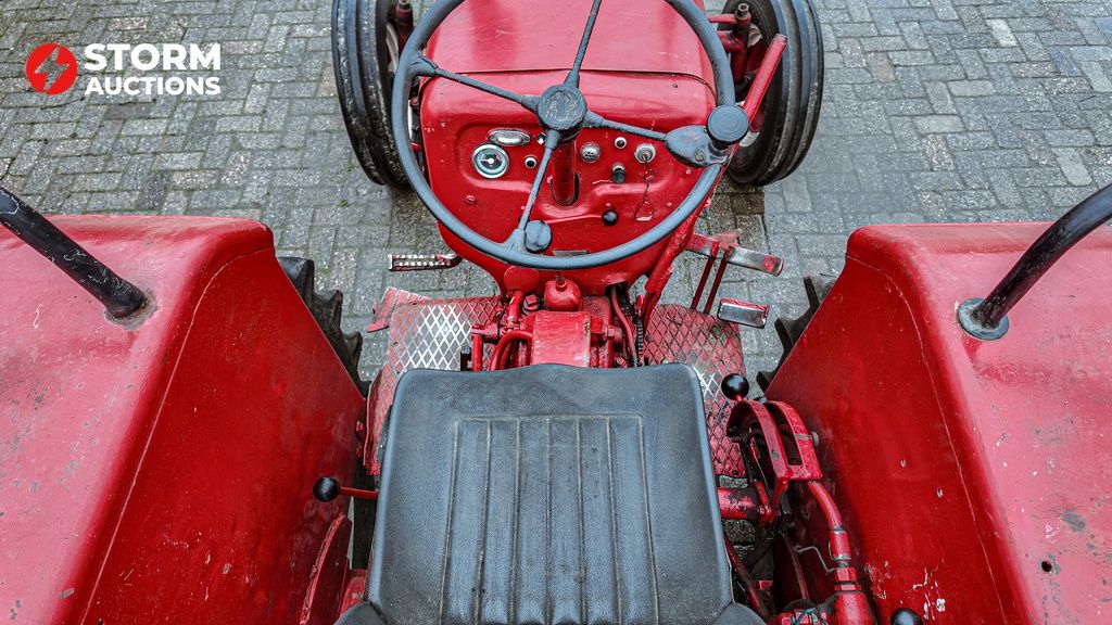 Mc Cormick FARMALL D—430
