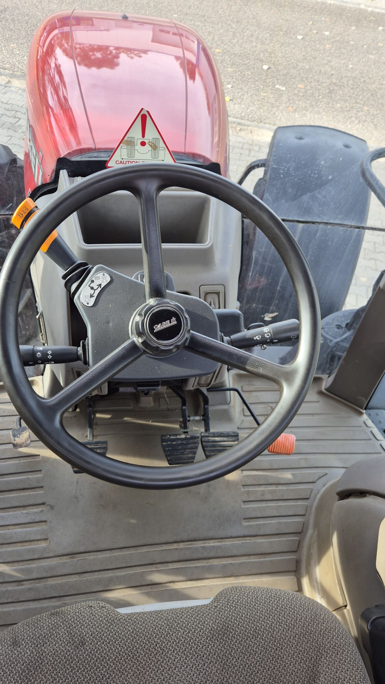 CASE-IH Puma 185 FP 50Kmh. Lucht, geveerde vooras en cabine