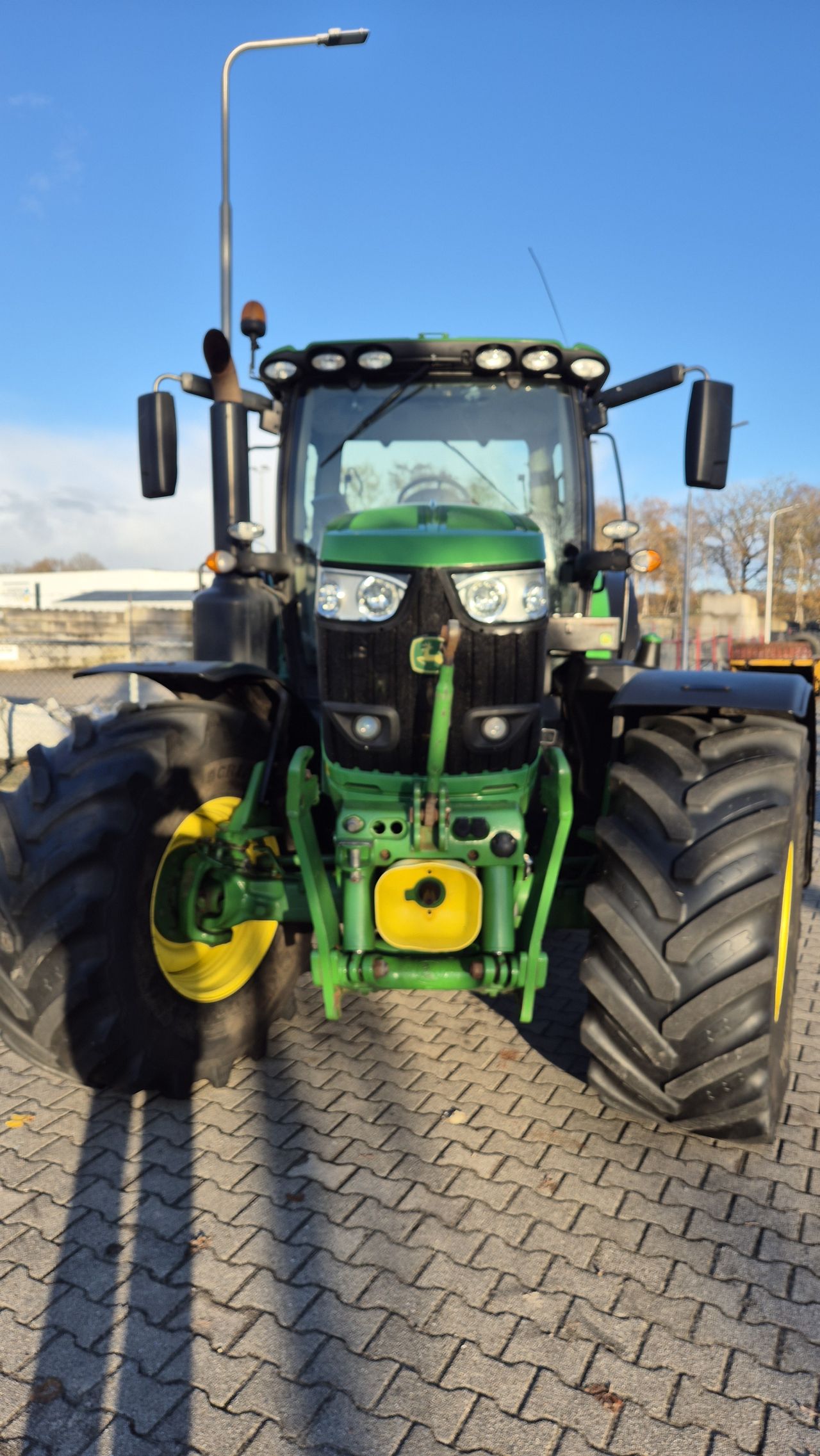 JOHN DEERE 6195R AP 50Kmh. Lucht, Fronthef en PTO, TLS, HCS, AT-