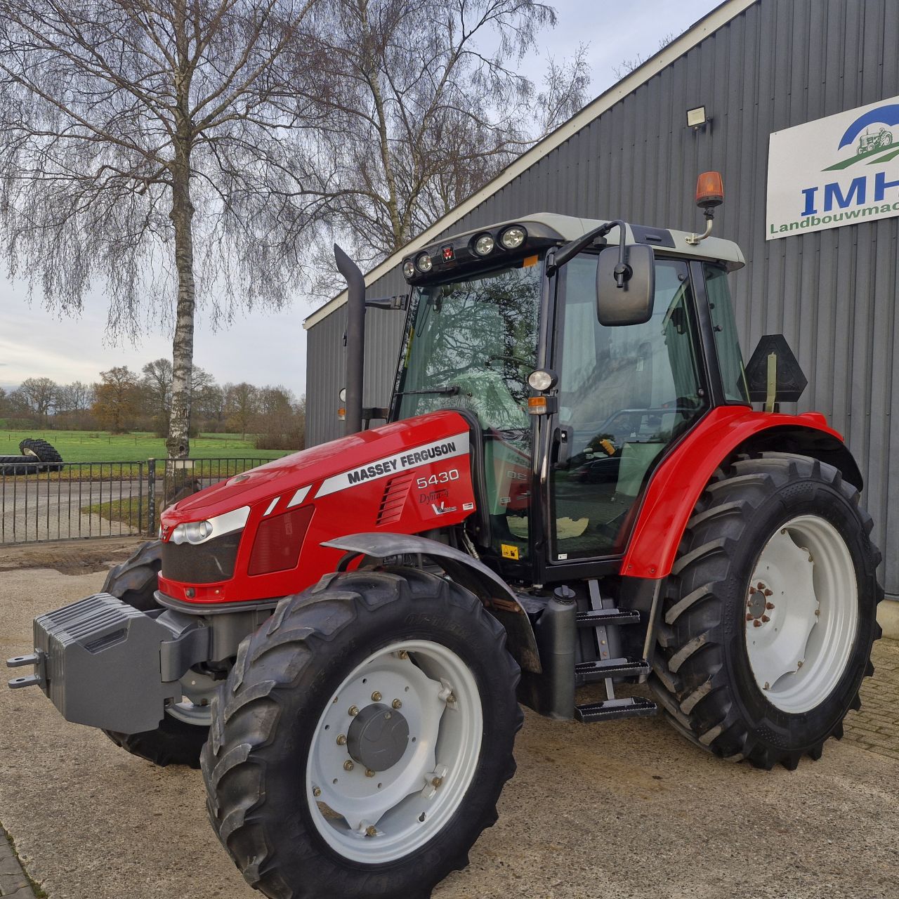 Massey ferguson 5430 dyna 4