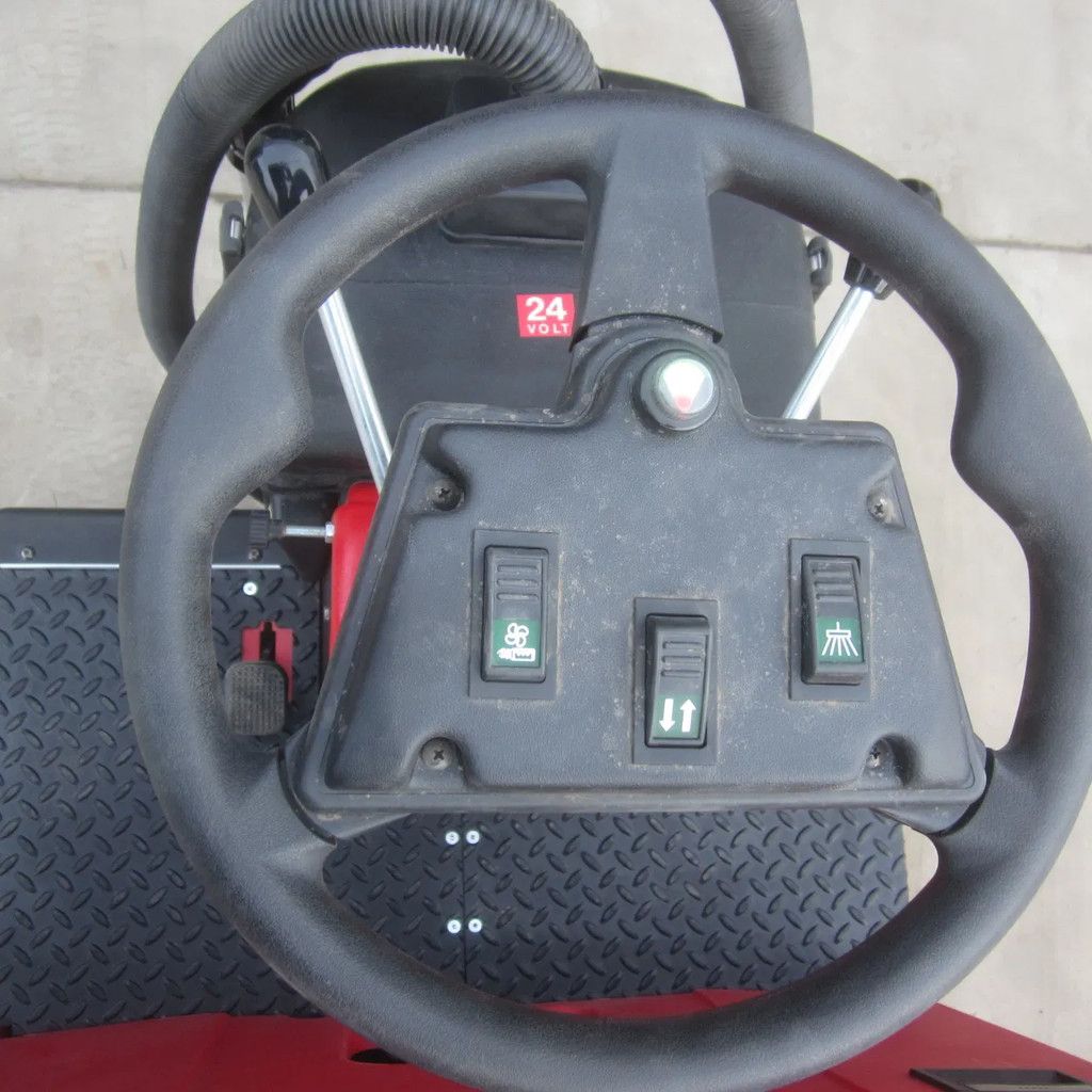 Overige Opzit veegmachine RCM Atom 3.E.