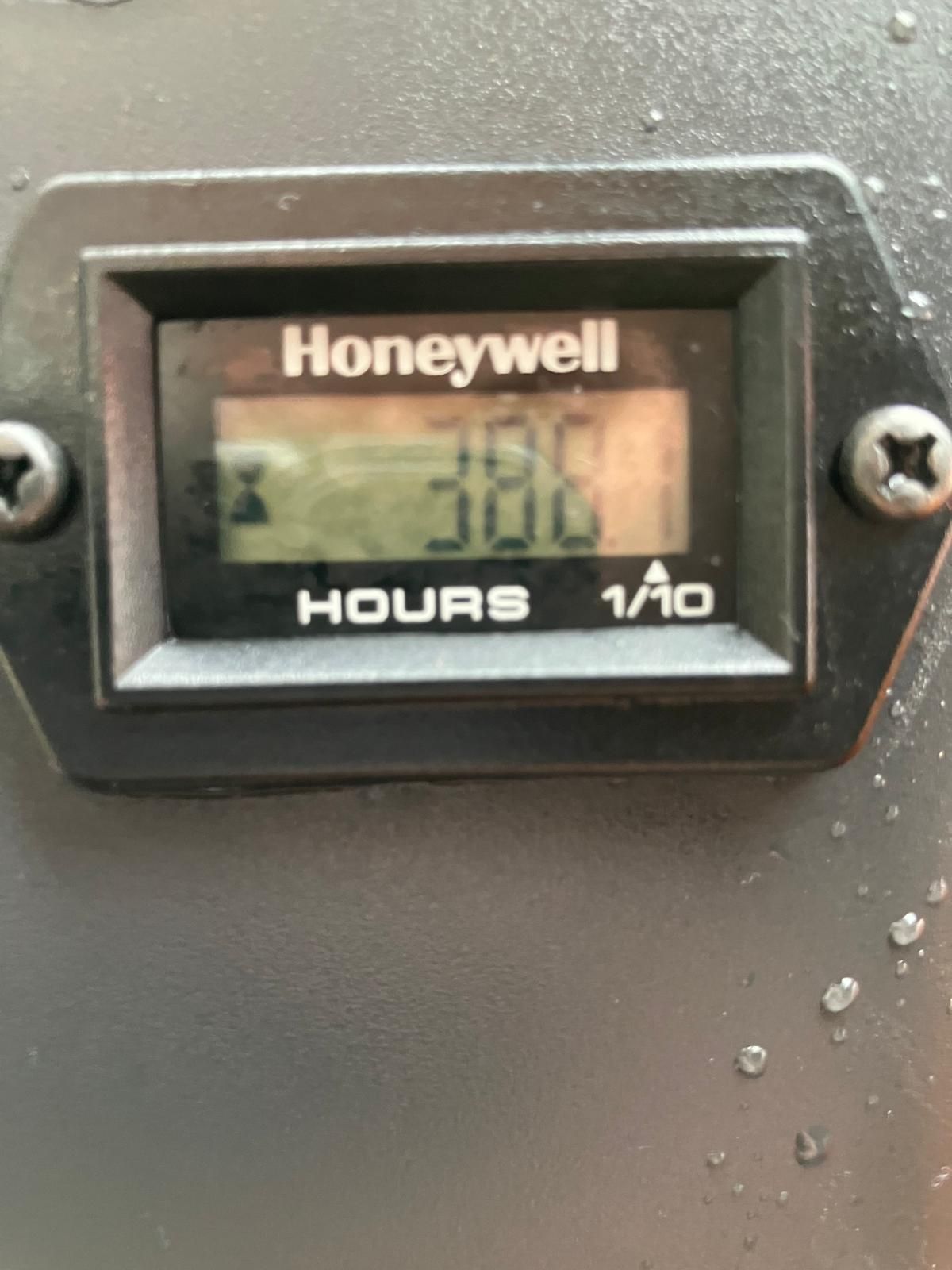 Hitachi ZX10u-6 servo bediening