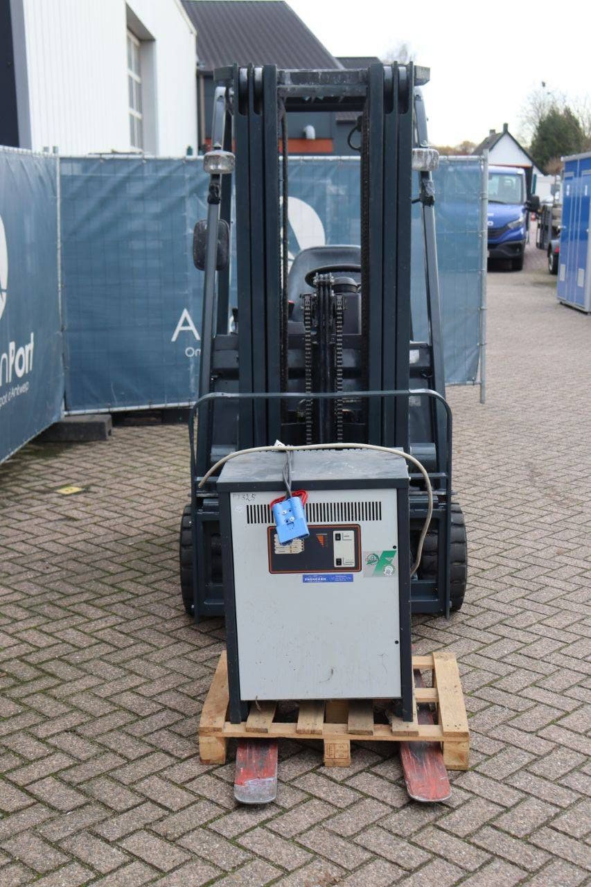 Nissan G1N1L18Q Elektro-Gabelstapler, 1800 kg, 4,75 m, Baujahr 2008