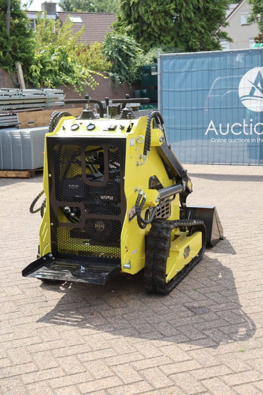 Skid Steer Loader Machpro MPS330 Petrol 13.5hp 2025 New