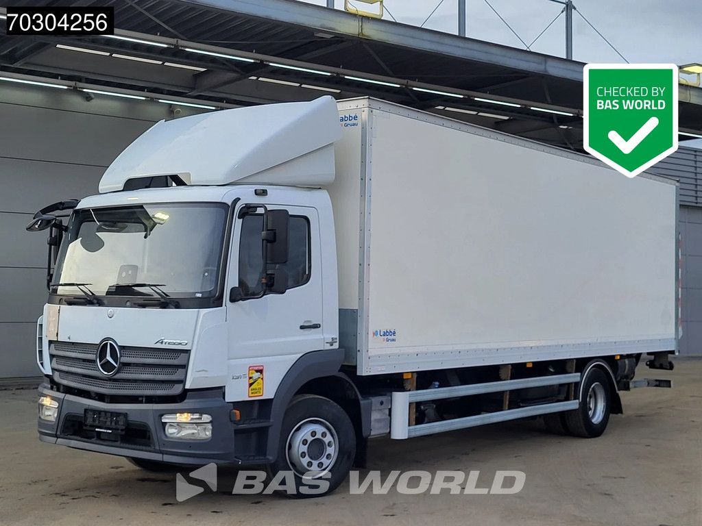 Mercedes Atego 1318 4X2 13.5tonner Automatic 1500kg Ladebordwand Euro 6