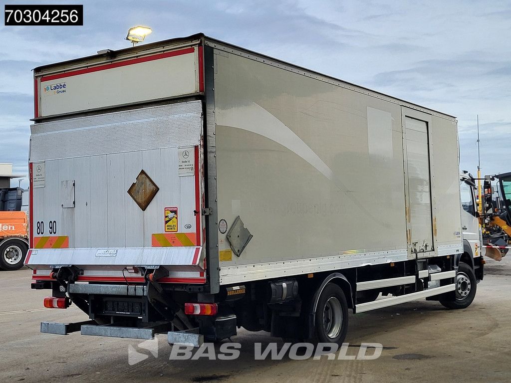 Mercedes Atego 1318 4X2 13.5tonner Automatic 1500kg Ladebordwand Euro 6