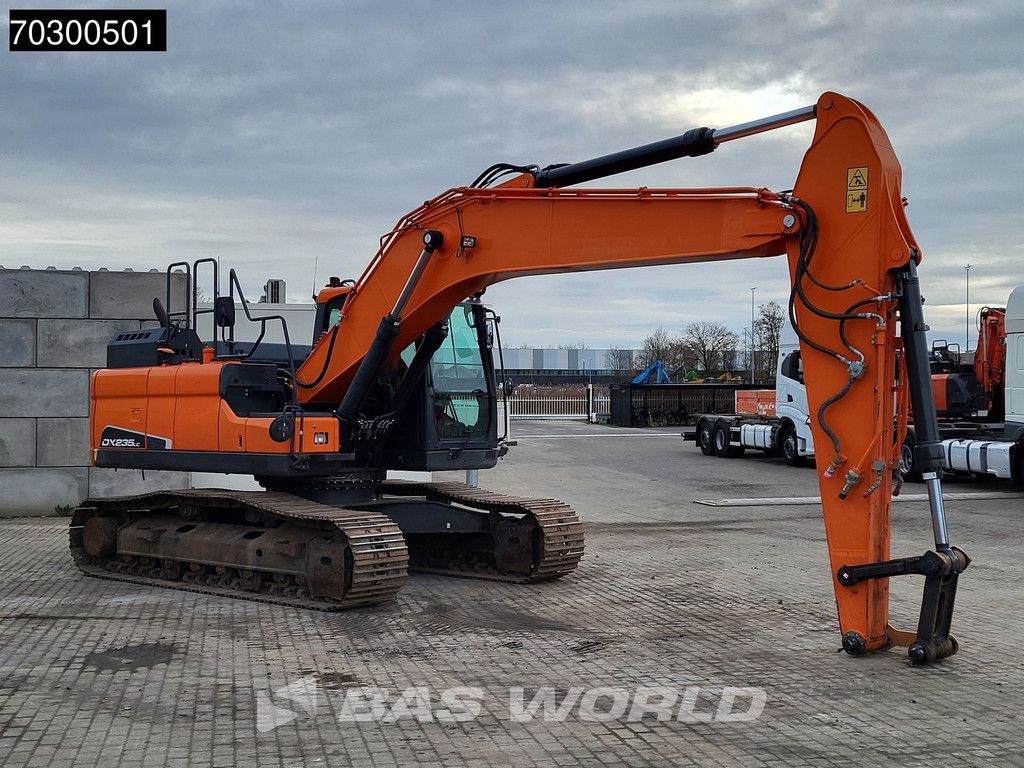 Doosan DX235 LC-5 (NOT DX225 / DX255)