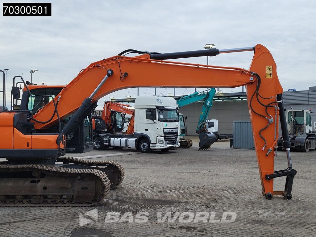 Doosan DX235 LC-5 (NOT DX225 / DX255)
