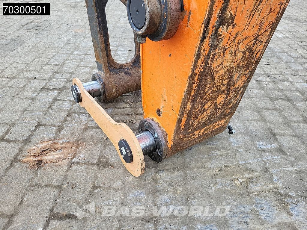 Doosan DX235 LC-5 (NOT DX225 / DX255)