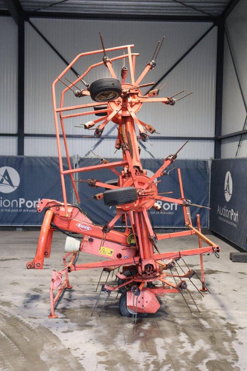 Hay tedder Kuhn GF6401MH 2005