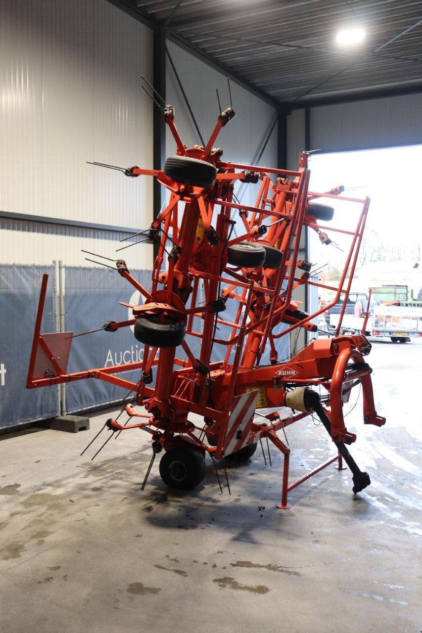 Hay tedder Kuhn GF8501MHO