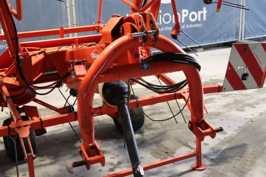 Hay tedder Kuhn GF8501MHO