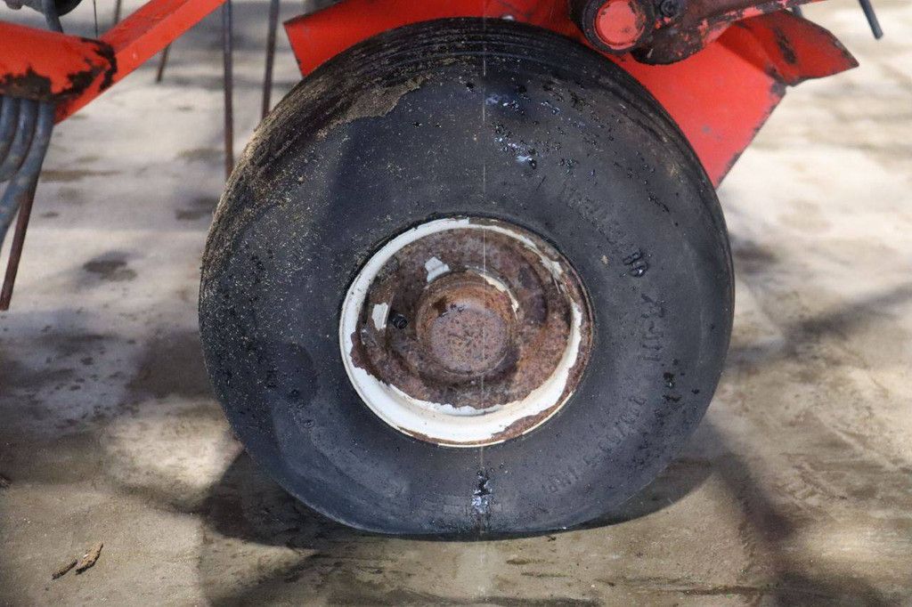 Hay tedder Kuhn GF8501MHO